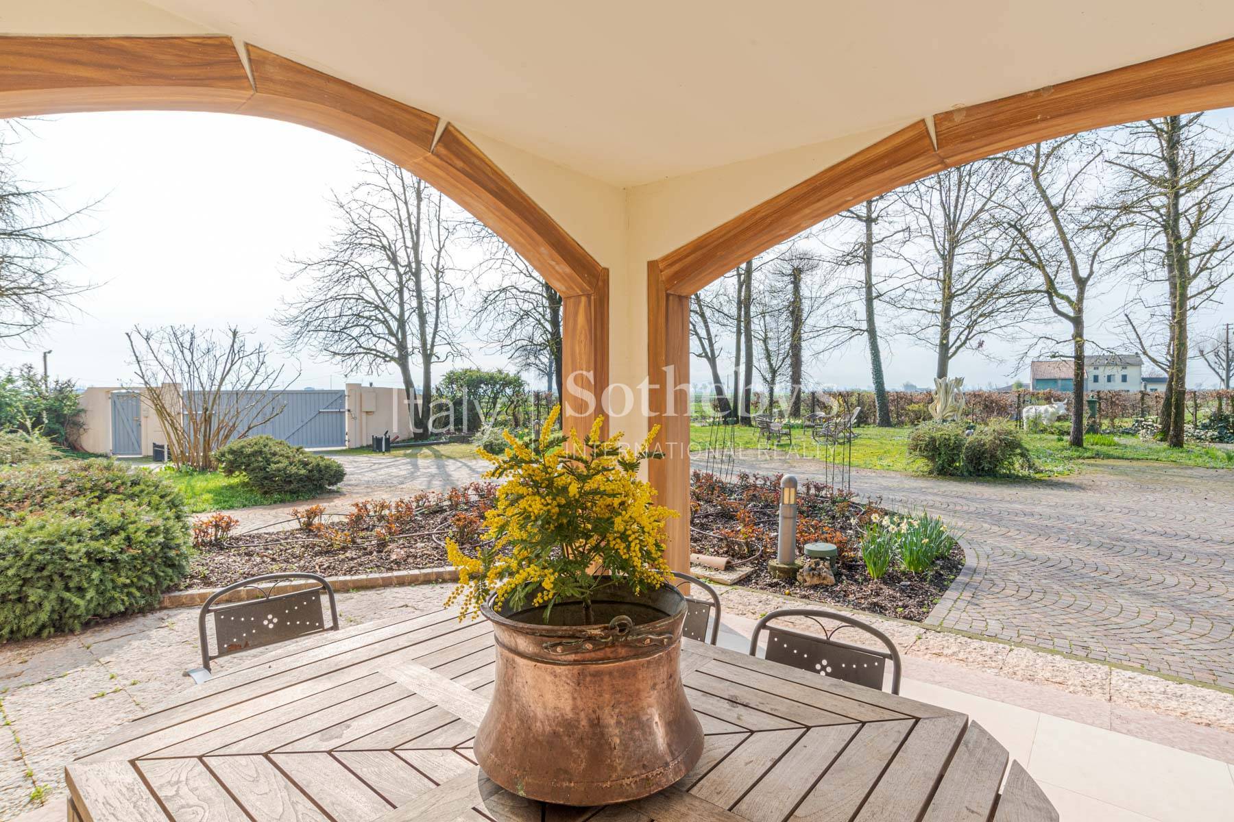  Private country villa with garden and private land - 物件實景