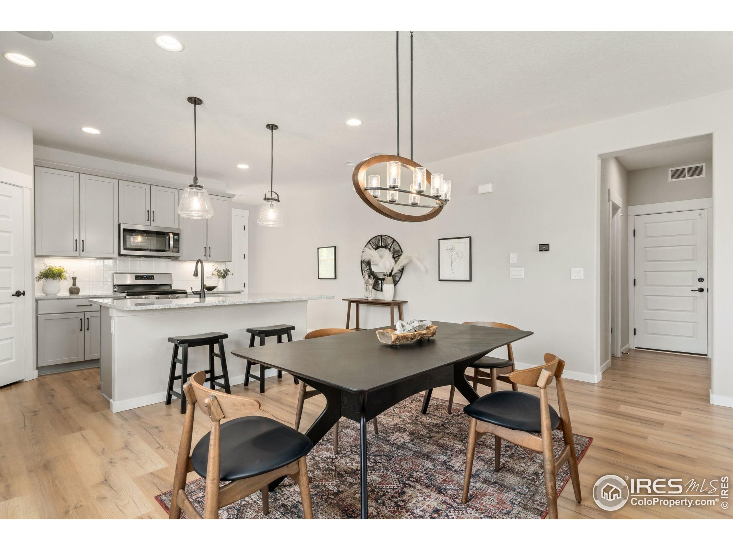 Windsor, Colorado, 80550, United States, 4 Bedrooms Bedrooms, ,3 BathroomsBathrooms,Residential,For Sale,1906753