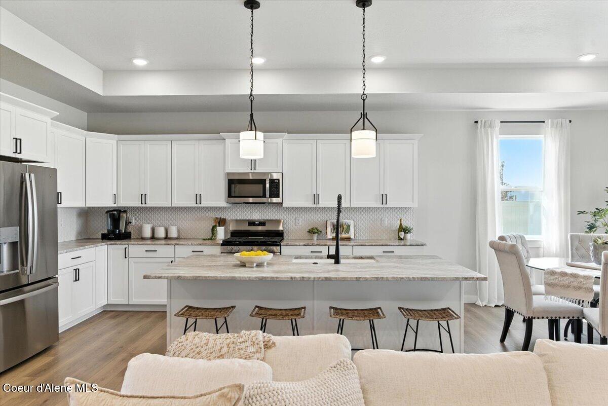Coeur d'Alene, Idaho, 83815, United States, 4 Bedrooms Bedrooms, ,3 BathroomsBathrooms,Residential,For Sale,2009253