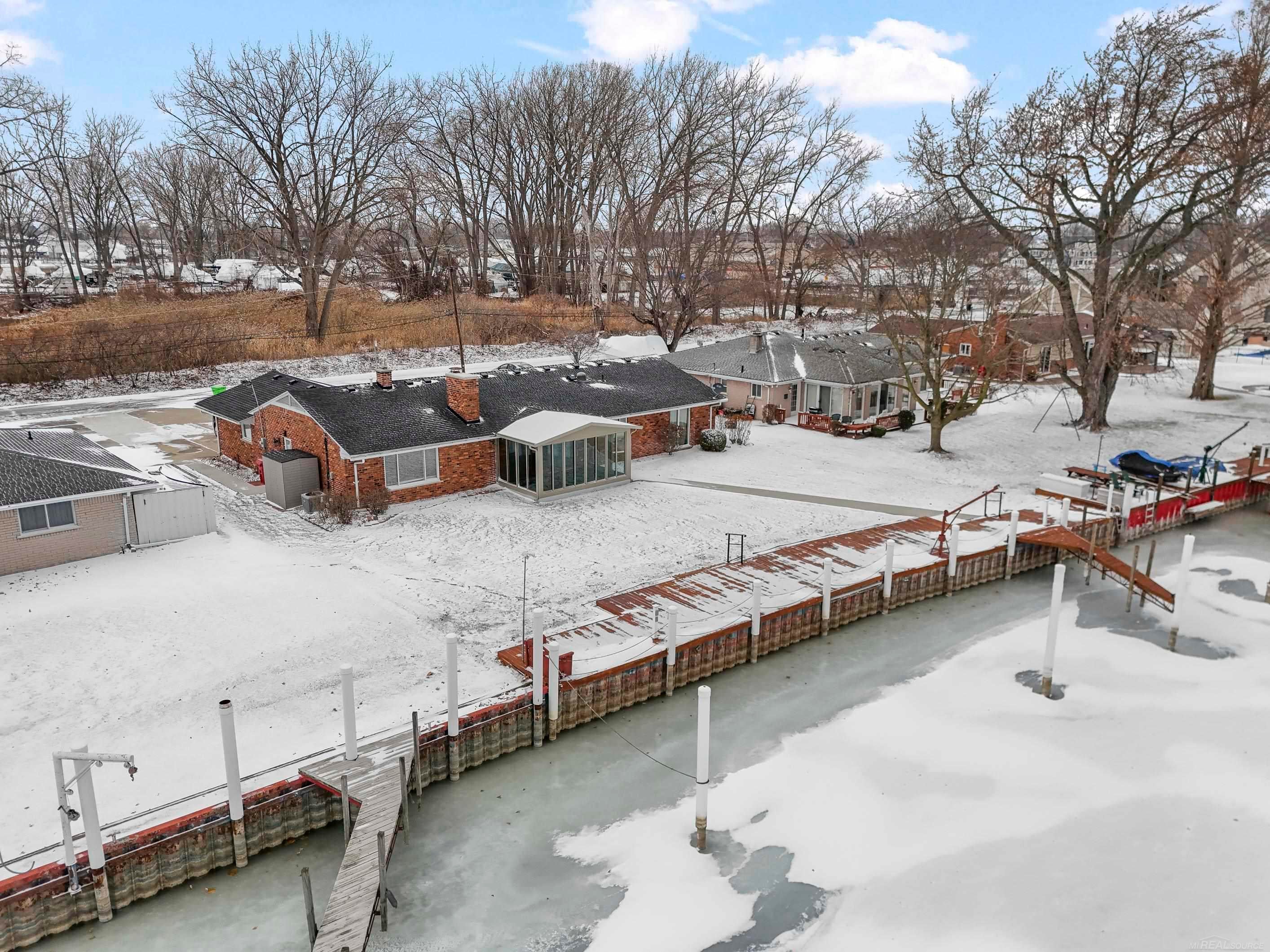 Harrison Twp, Michigan, 48045, United States, 3 Bedrooms Bedrooms, ,2 BathroomsBathrooms,Residential,For Sale,2005468