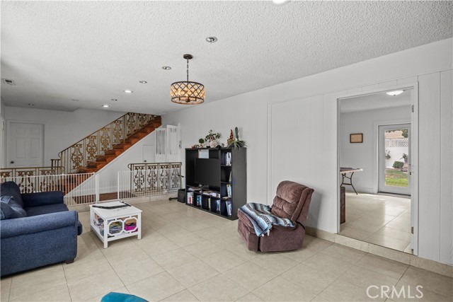 Garden Grove, California, 92841, United States, 4 Bedrooms Bedrooms, ,3 BathroomsBathrooms,Residential,For Sale,1980763