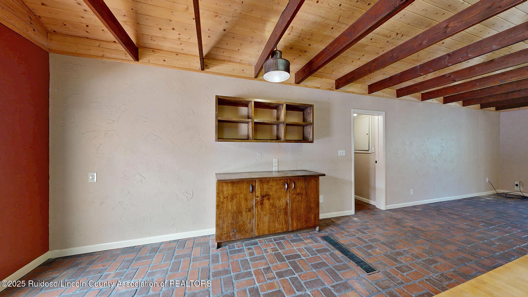 Ruidoso, New Mexico, 88345, United States, 3 Bedrooms Bedrooms, ,3 BathroomsBathrooms,Residential,For Sale,1826738