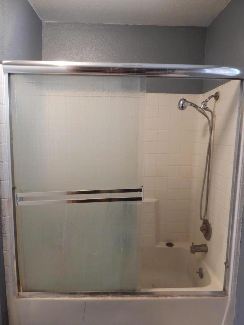 San Jose - Central, California, 95116, United States, 3 Bedrooms Bedrooms, ,2 BathroomsBathrooms,Residential,For Sale,1735453