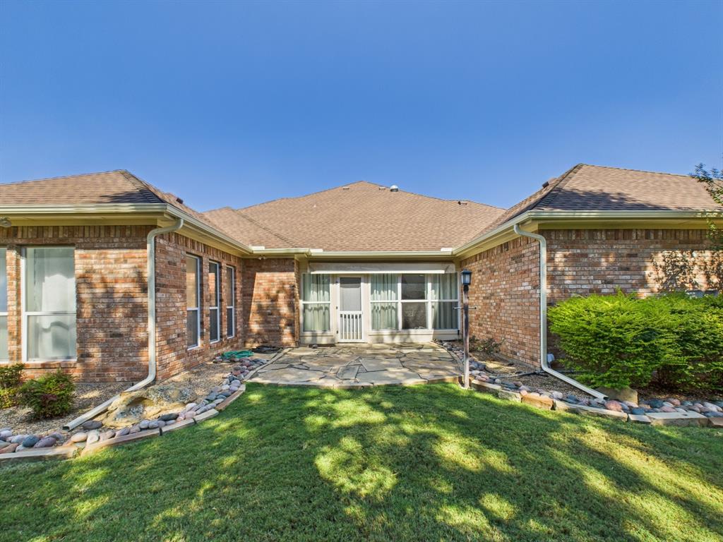 Waxahachie, Texas, 75165, United States, 3 Bedrooms Bedrooms, ,2 BathroomsBathrooms,Residential,For Sale,1977145