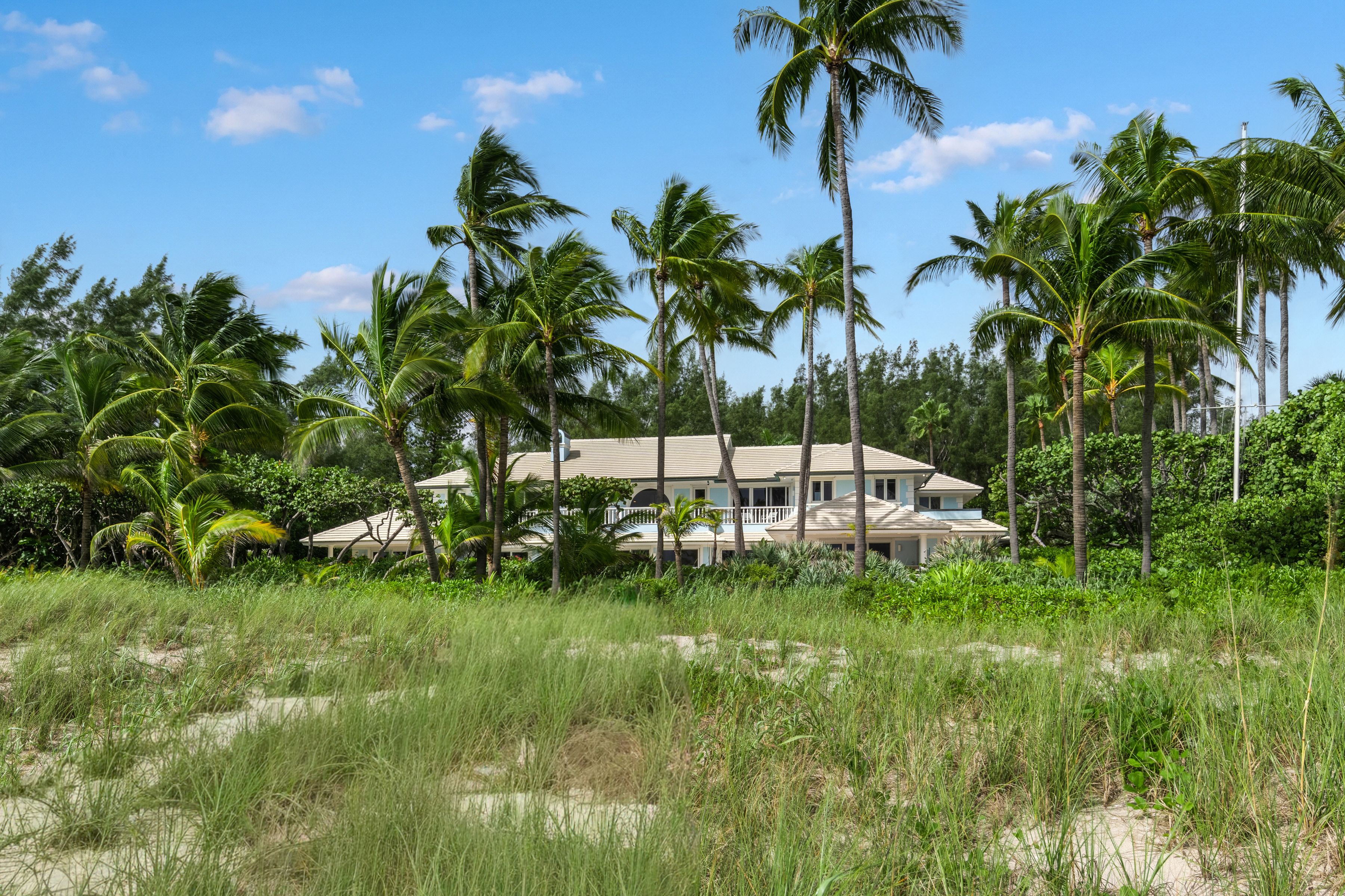  2999 N Ocean Boulevard - 物件實景