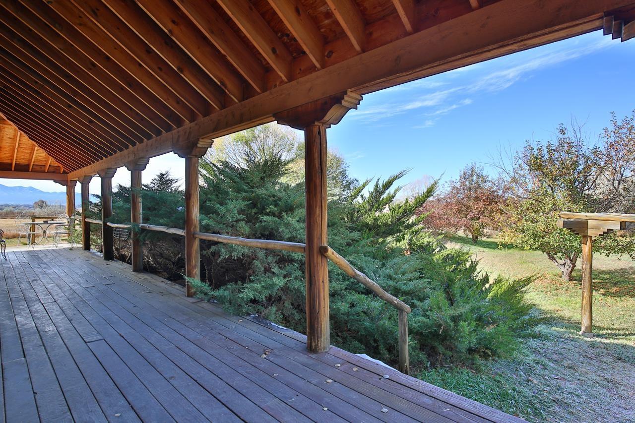 Taos, New Mexico, 87571, United States, 5 Bedrooms Bedrooms, ,5 BathroomsBathrooms,Residential,For Sale,1850359