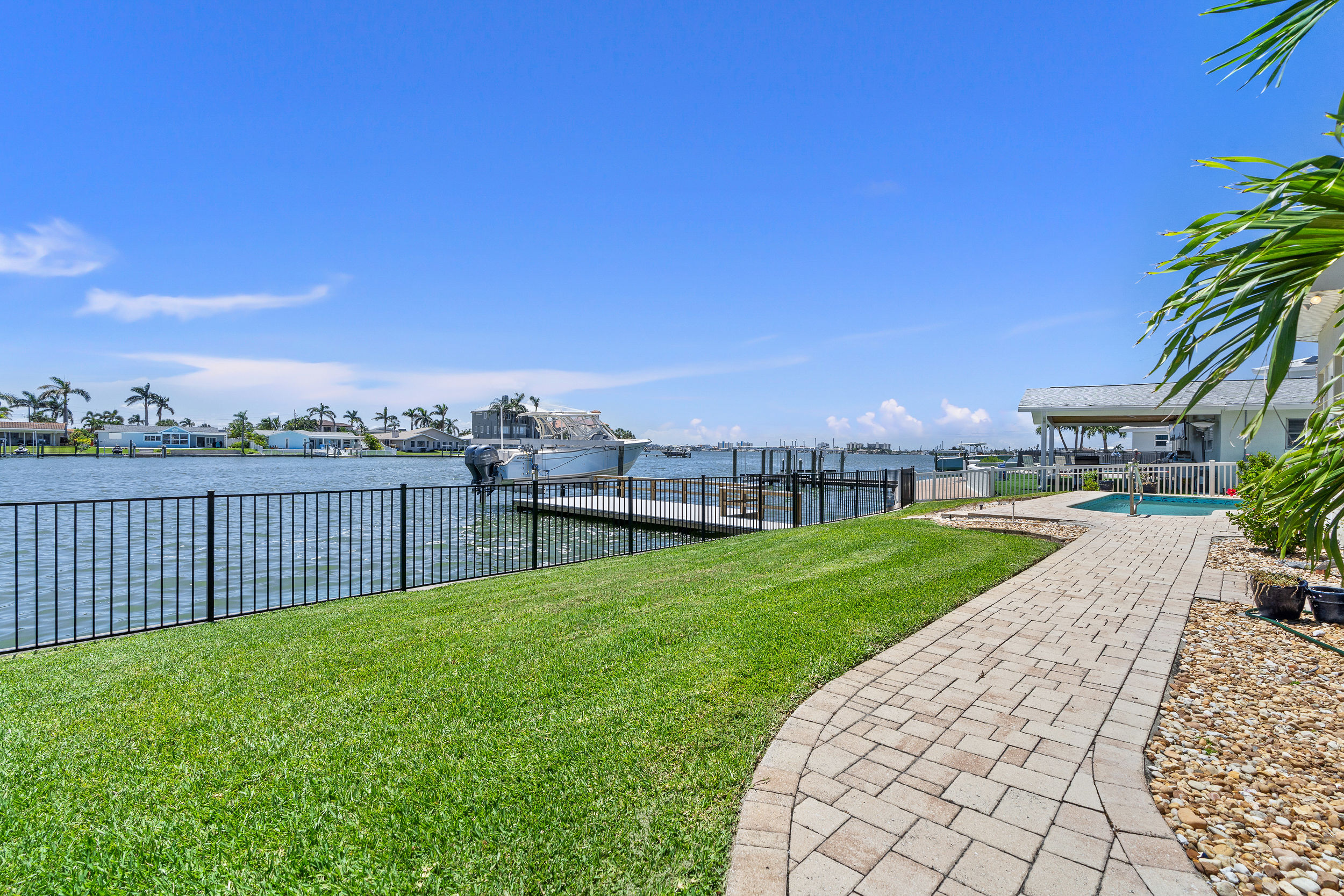 Seminole, Florida, 33772, United States, 3 Bedrooms Bedrooms, ,3 BathroomsBathrooms,Residential,For Sale,1900666