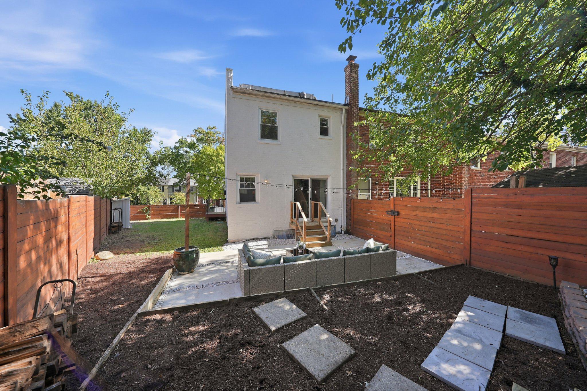  230 Aspen Street, Alexandria, VA, 22305 - 物件實景