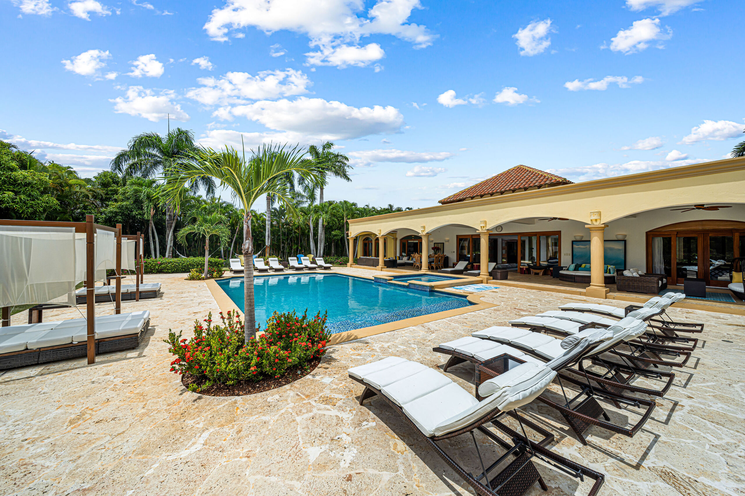  Punta Aguila 54 :  Large One-Level Corner Villa Overlooking the Lake and Teeth - 物件實景