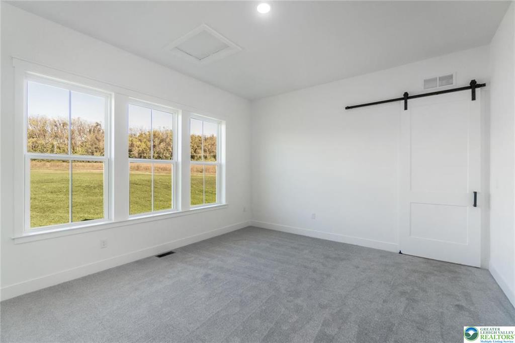 Bethlehem, Pennsylvania, 18017, United States, 6 Bedrooms Bedrooms, ,6 BathroomsBathrooms,Residential,For Sale,1975535