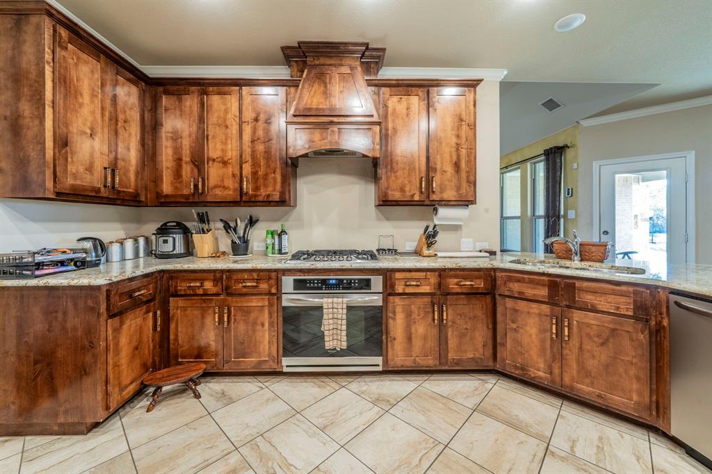 Cedar Hill, Texas, 75104, United States, 3 Bedrooms Bedrooms, ,3 BathroomsBathrooms,Residential,For Sale,1986089