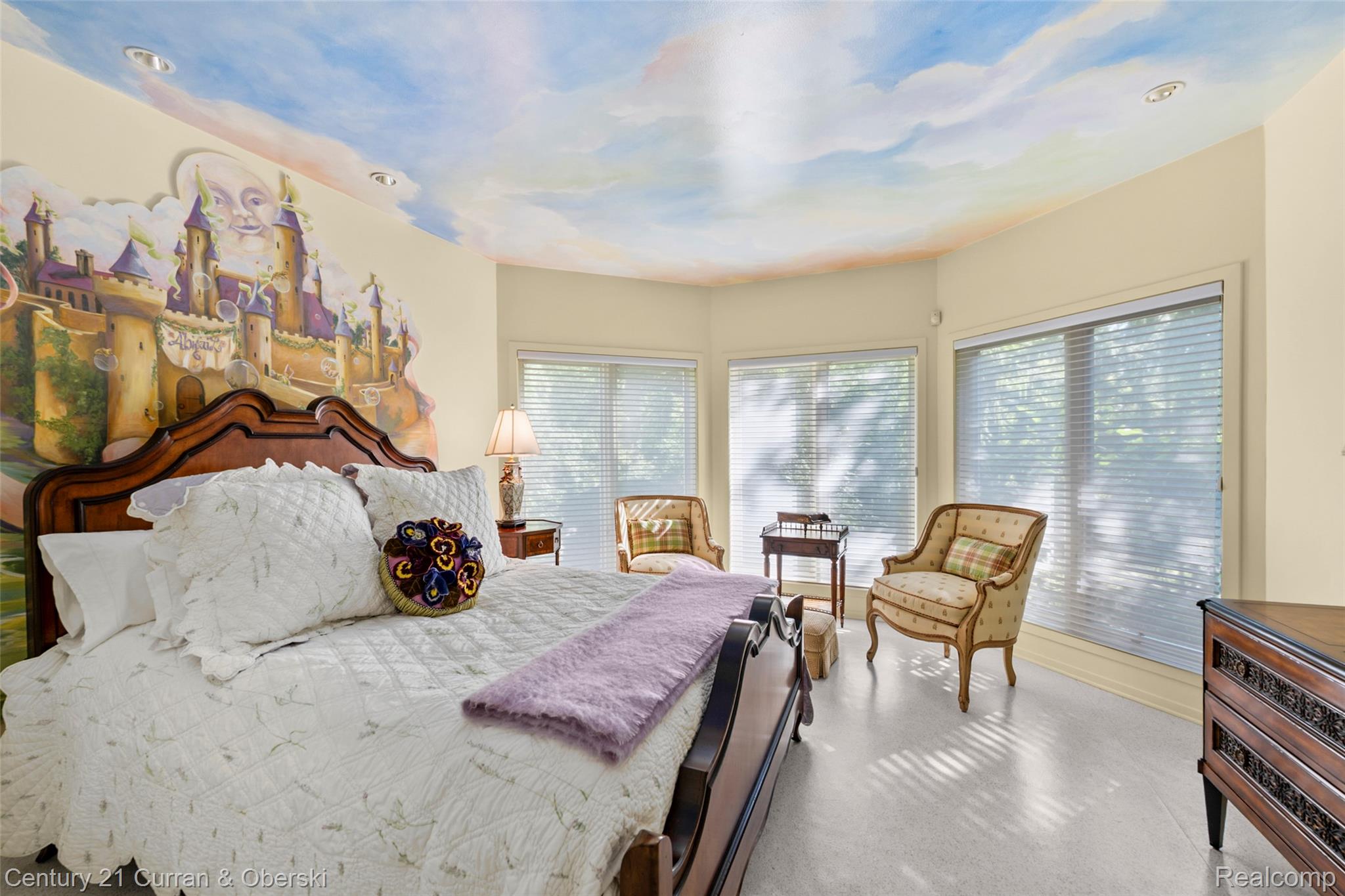 Dearborn, Michigan, 48124, United States, 4 Bedrooms Bedrooms, ,4 BathroomsBathrooms,Residential,For Sale,1983815