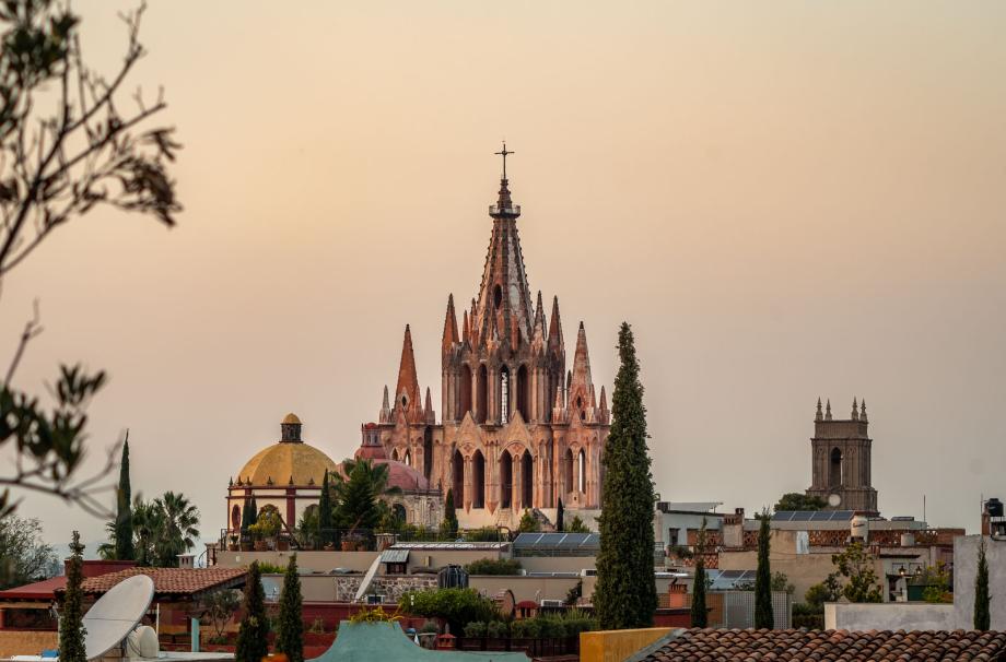 San Miguel de Allende, Guanajuato, 37700, Mexico, 7 Bedrooms Bedrooms, ,7 BathroomsBathrooms,Residential,For Sale,1995902