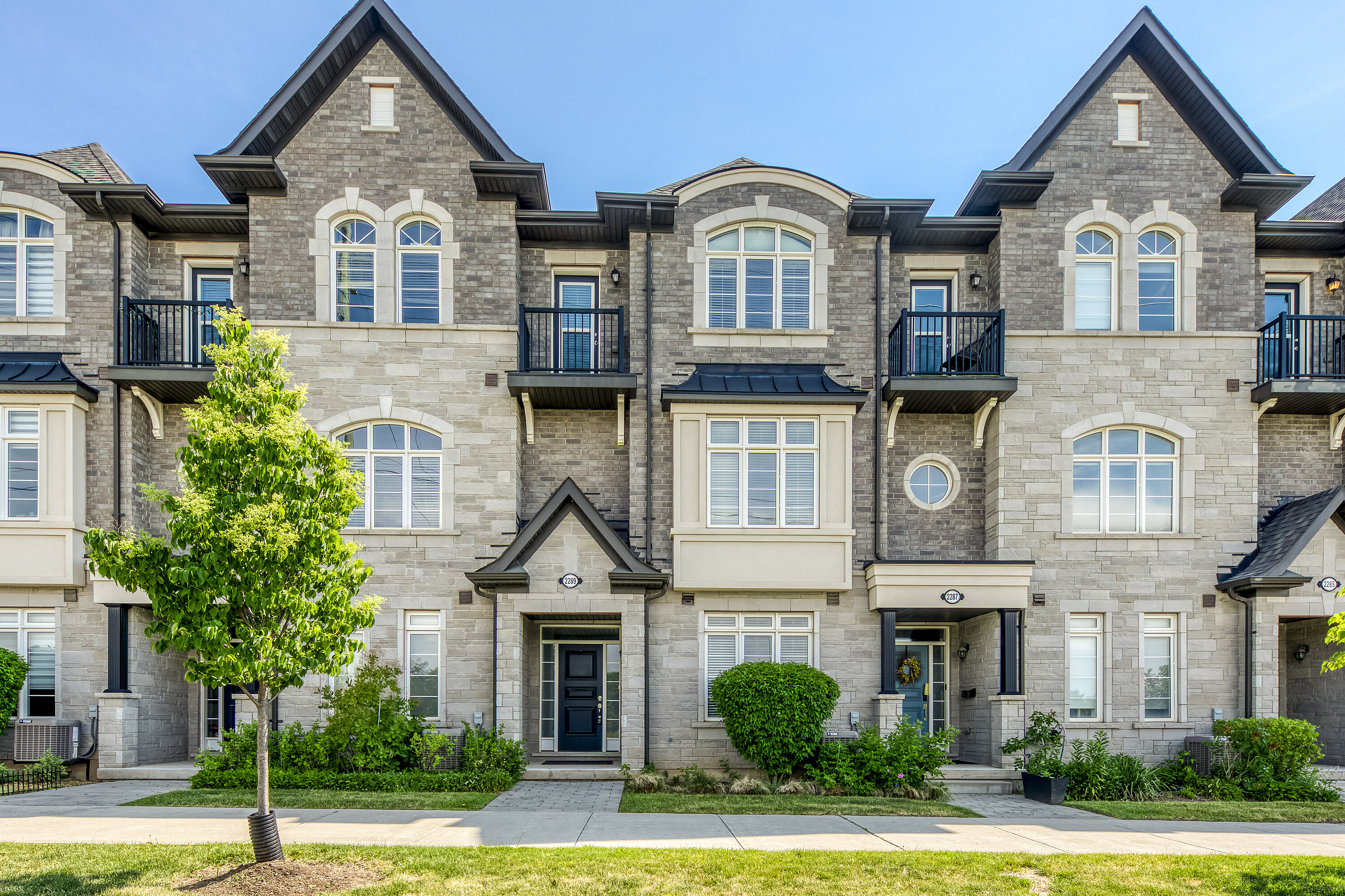  Modern 3-Storey Townhome - 物件實景