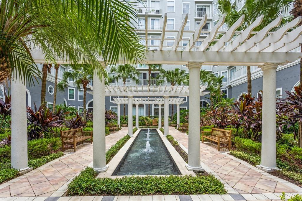 Tampa, Florida, 33602, United States, 2 Bedrooms Bedrooms, ,2 BathroomsBathrooms,Residential,For Sale,1901448