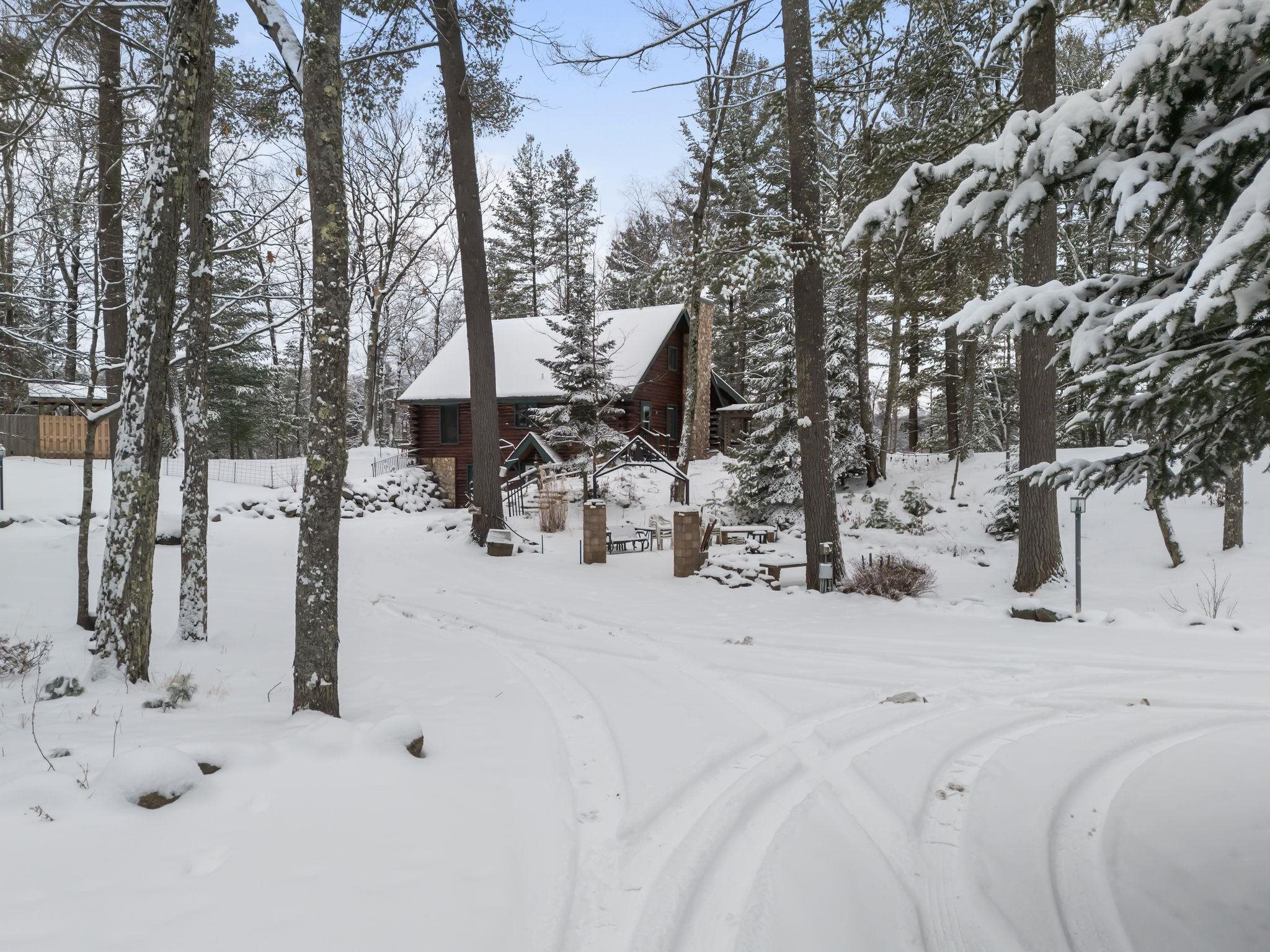 PICKEREL, Wisconsin, 54465, United States, 4 Bedrooms Bedrooms, ,3 BathroomsBathrooms,Residential,For Sale,1933142