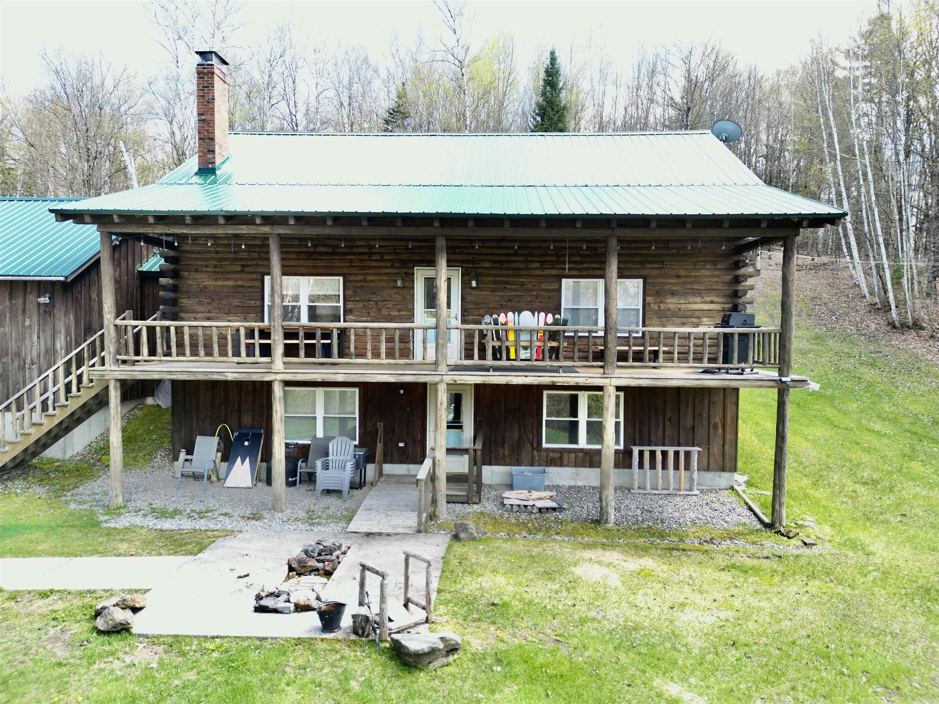 Lyndon, Vermont, 05851, United States, 3 Bedrooms Bedrooms, ,1 BathroomBathrooms,Residential,For Sale,2038381