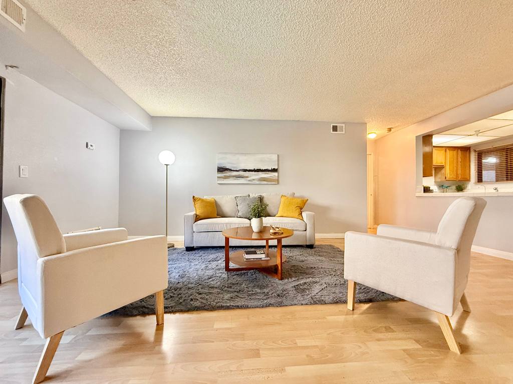 Long Beach, California, 90815, United States, 2 Bedrooms Bedrooms, ,2 BathroomsBathrooms,Residential,For Sale,1830564