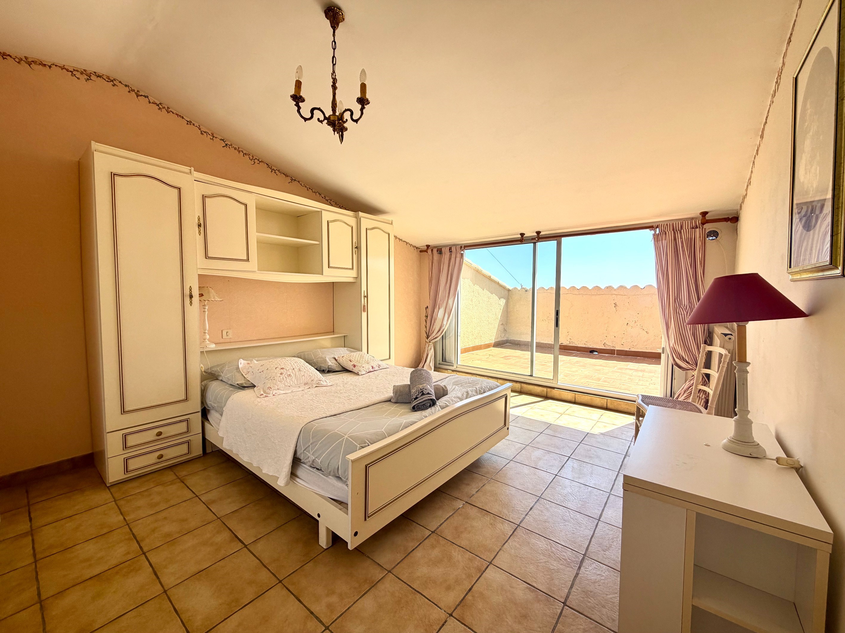  First line with sea view, 5-room duplex apartment... - 物件實景
