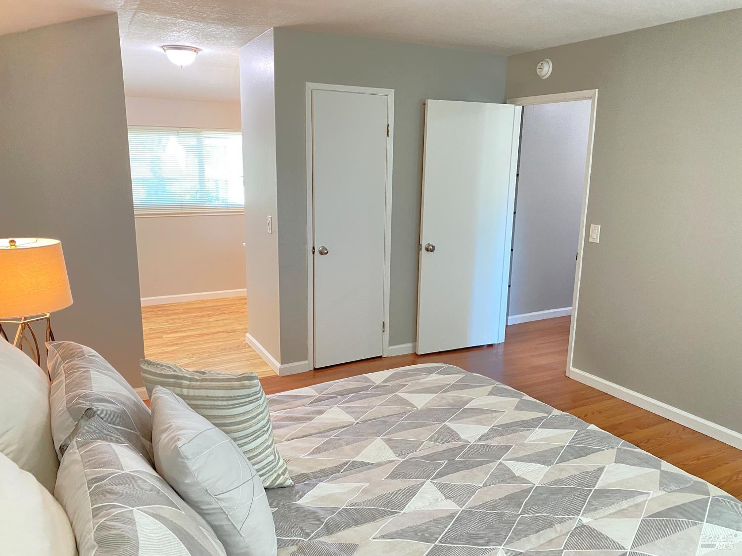 Vacaville, California, 95688, United States, 5 Bedrooms Bedrooms, ,3 BathroomsBathrooms,Residential,For Sale,1911426