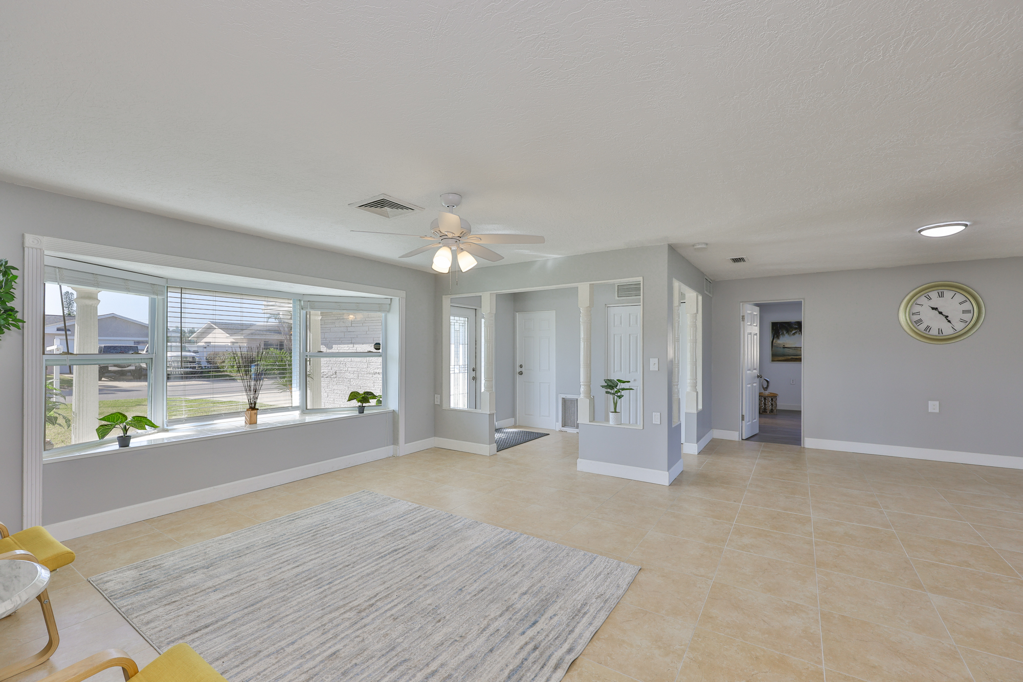 Treasure Island, Florida, 33706, United States, 3 Bedrooms Bedrooms, ,2 BathroomsBathrooms,Residential,For Sale,1982782