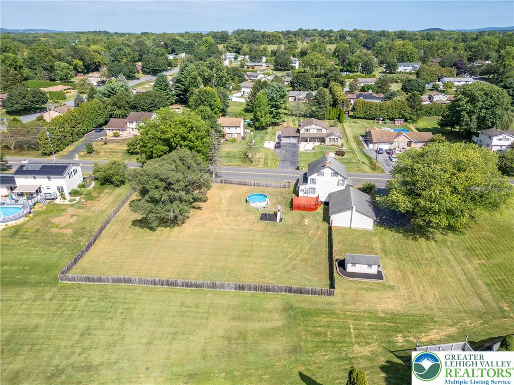 East Allen Twp, Pennsylvania, 18017, United States, 4 Bedrooms Bedrooms, ,2 BathroomsBathrooms,Residential,For Sale,1926367