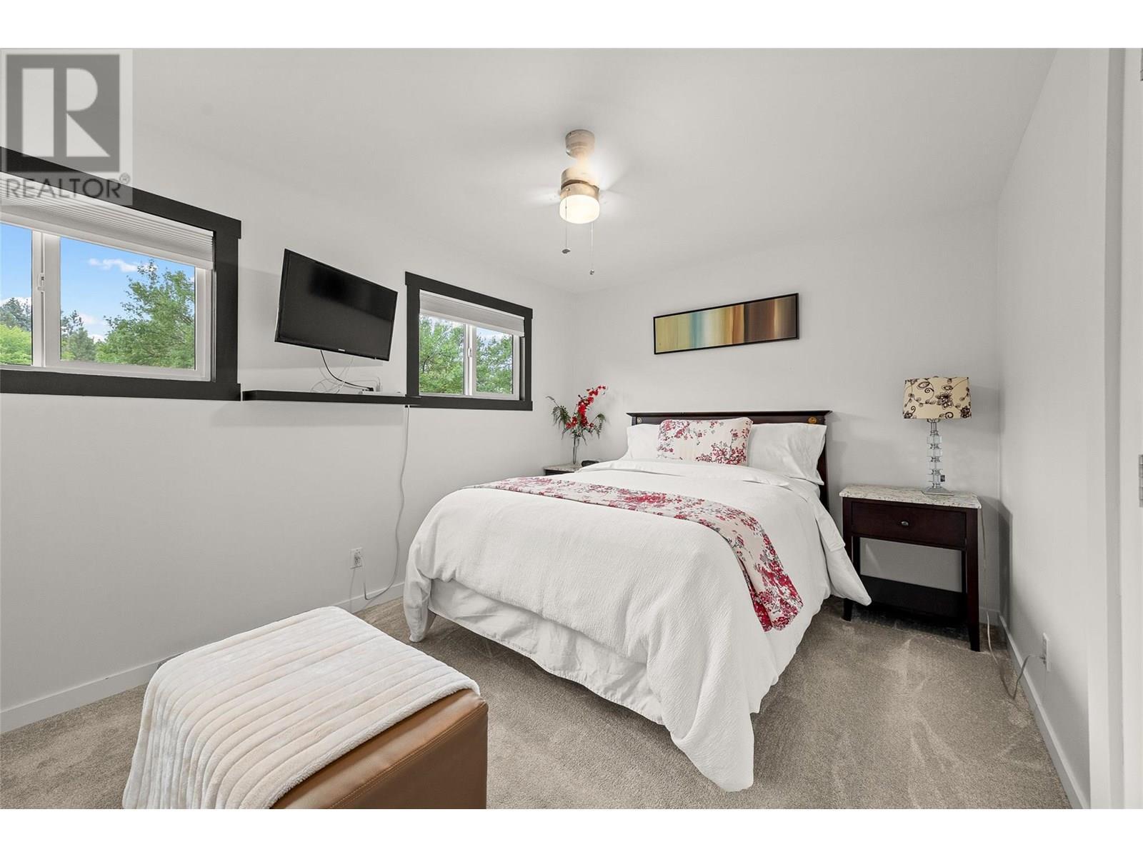 KELOWNA, British Columbia, V1X 5W5, CA, 3 Bedrooms Bedrooms, ,2 BathroomsBathrooms,Residential,For Sale,1950193