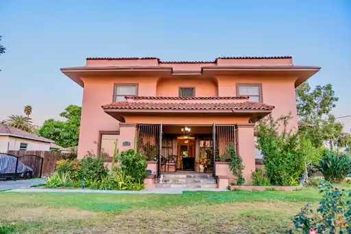 Riverside, California, 92506, United States, 4 Bedrooms Bedrooms, ,2 BathroomsBathrooms,Residential,For Sale,1997772