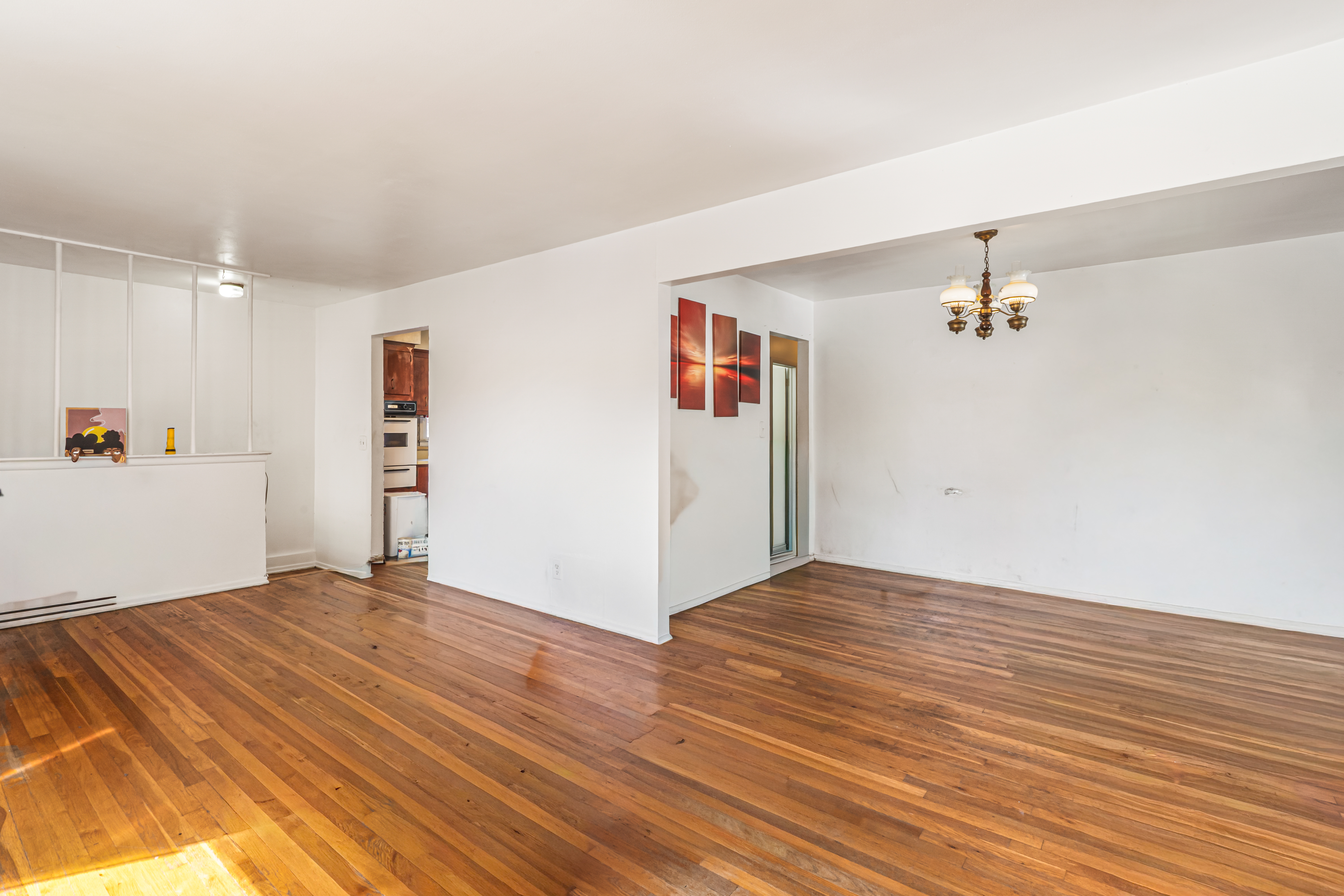  221-51 Braddock Avenue, Queens Village, NY, 11427 - 物件實景