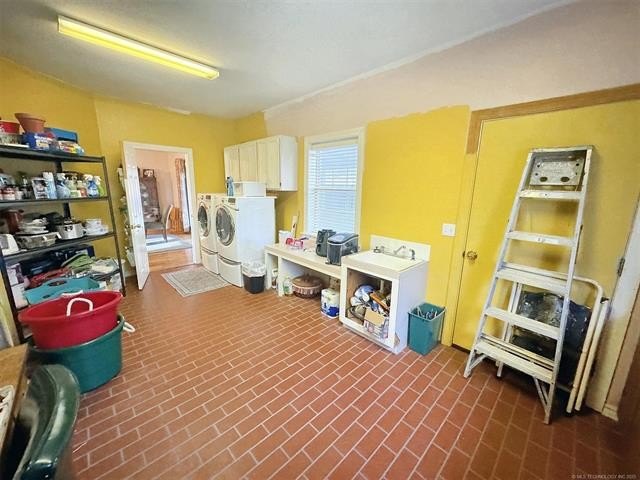 Cookson, Oklahoma, 74427, United States, 3 Bedrooms Bedrooms, ,3 BathroomsBathrooms,Residential,For Sale,1974626