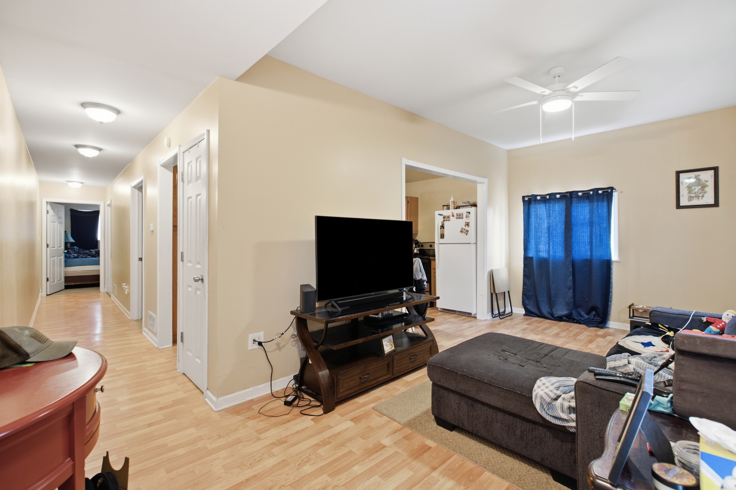  501-503 Pinney Street - 物件實景