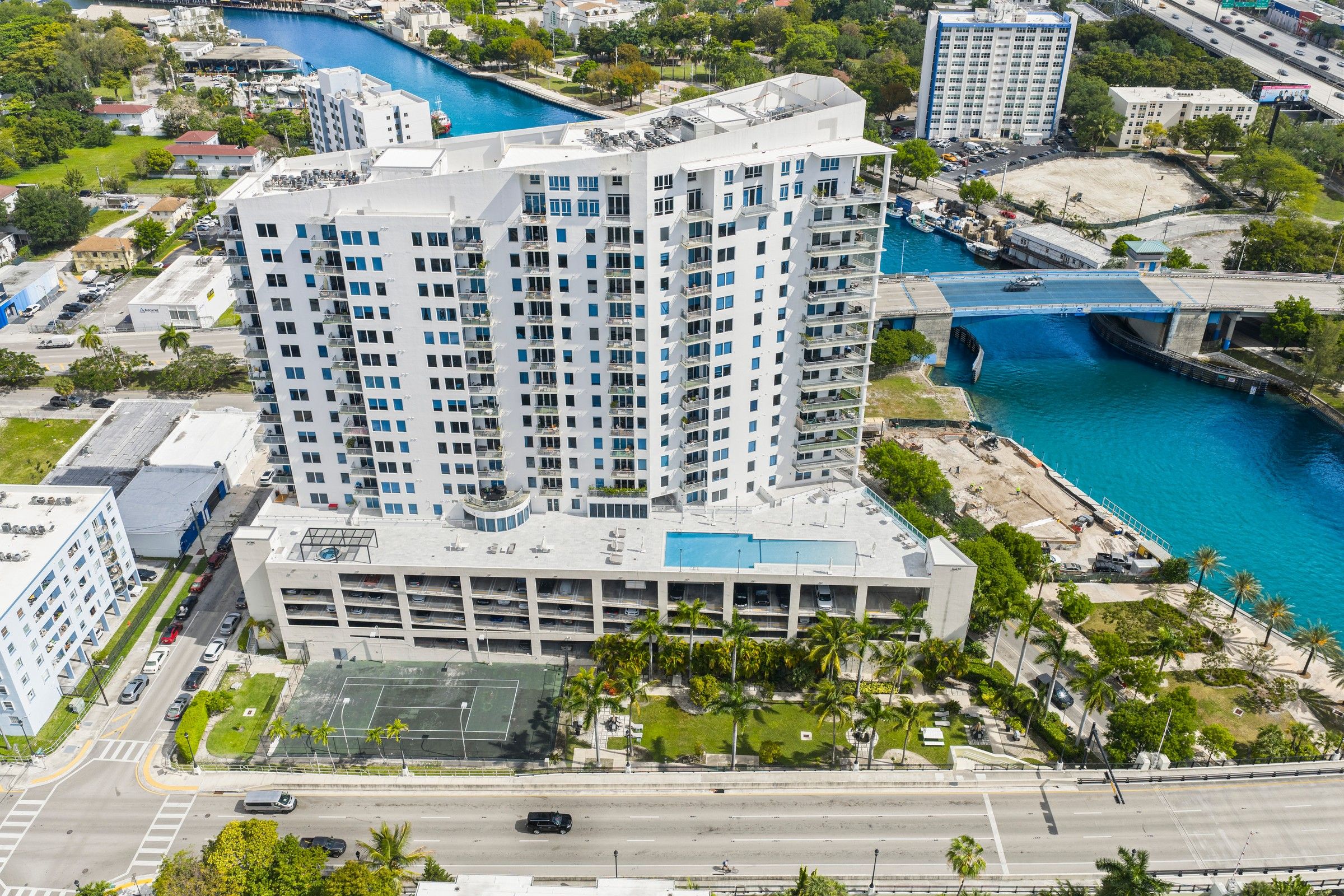  10 SW South River Dr, Miami, FL, 33130 - 物件實景