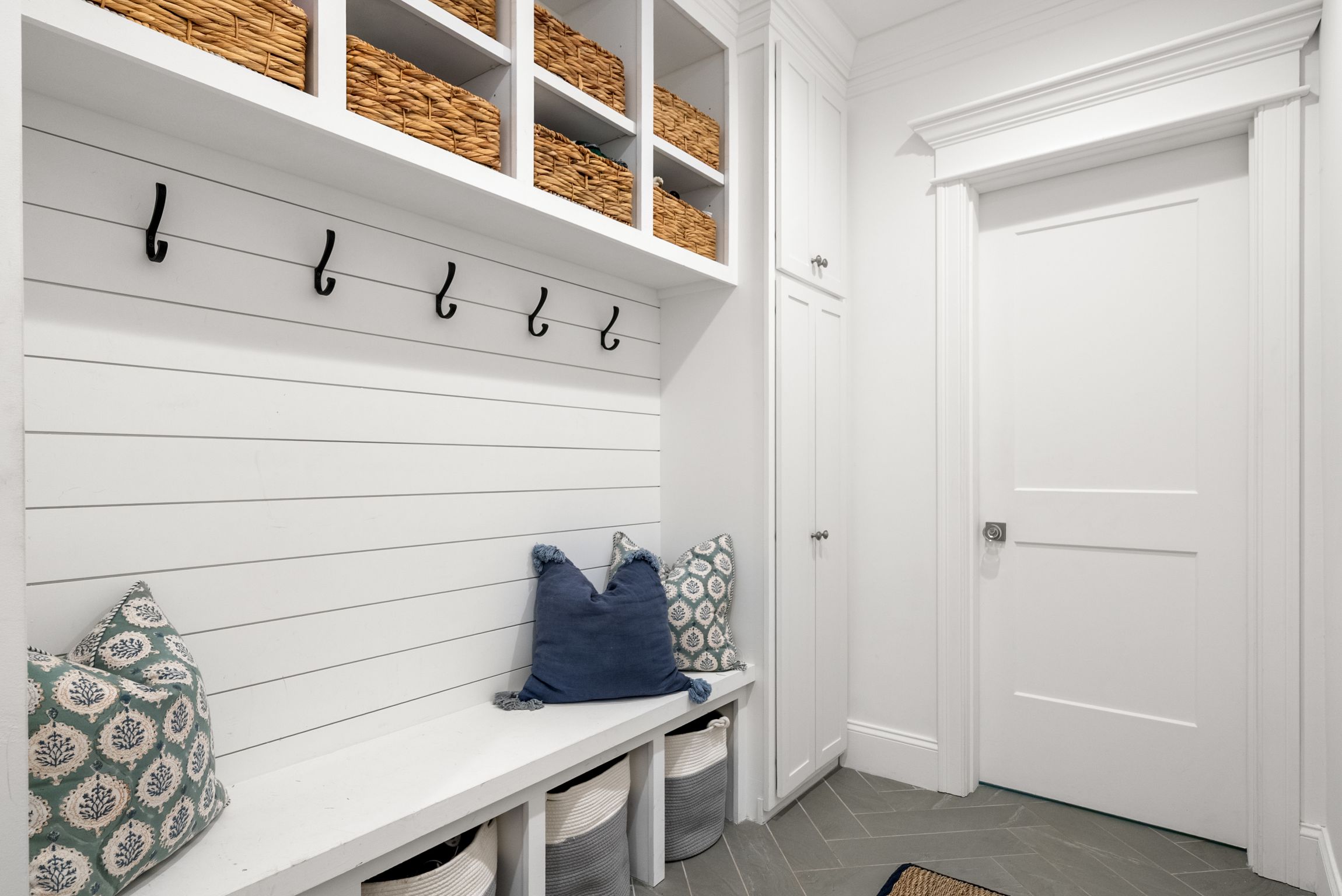  446 Westfield Street, Dedham, MA, 02026 - 物件實景