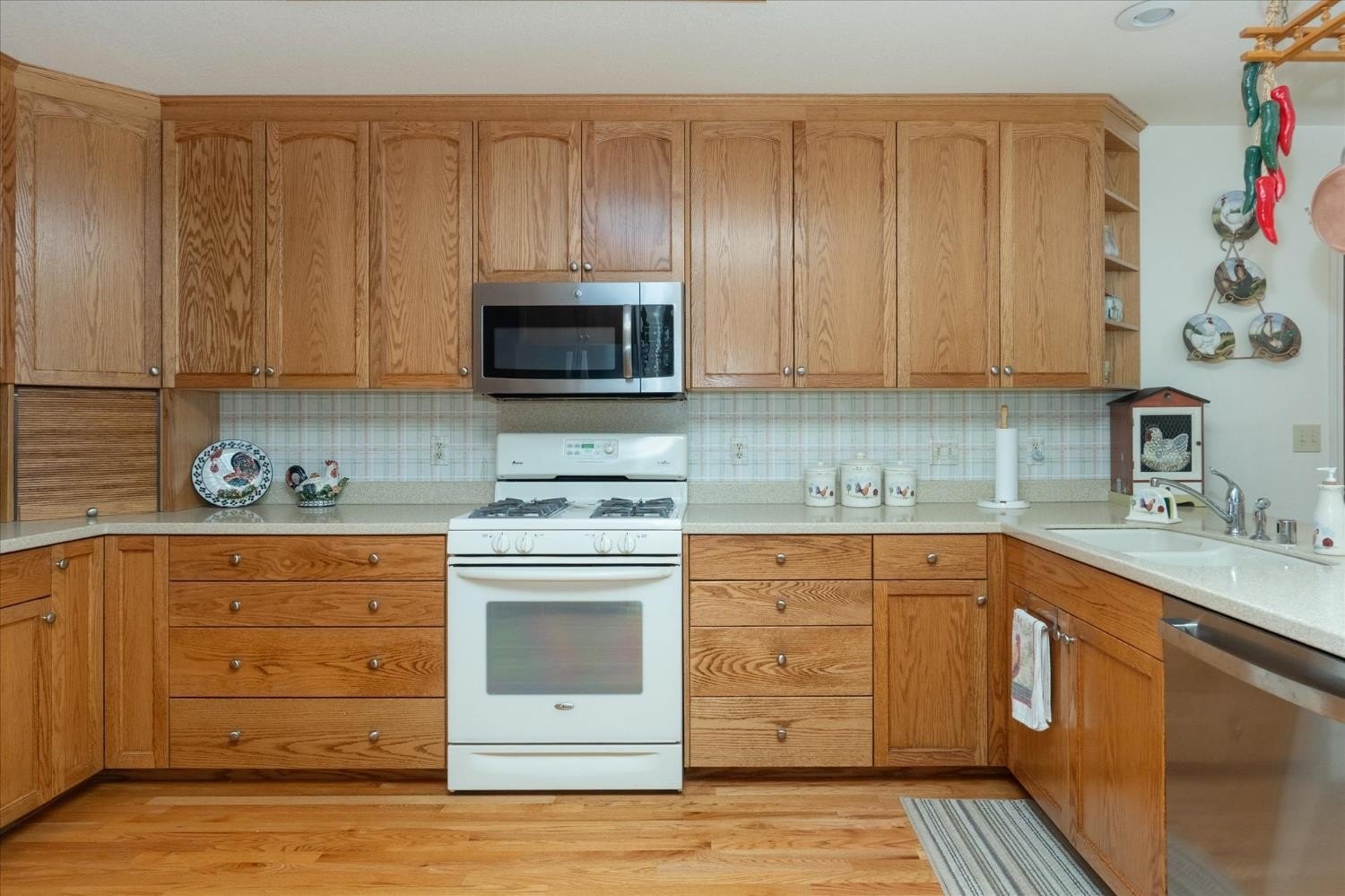 Angels Camp, California, 95222, United States, 4 Bedrooms Bedrooms, ,2 BathroomsBathrooms,Residential,For Sale,1980350