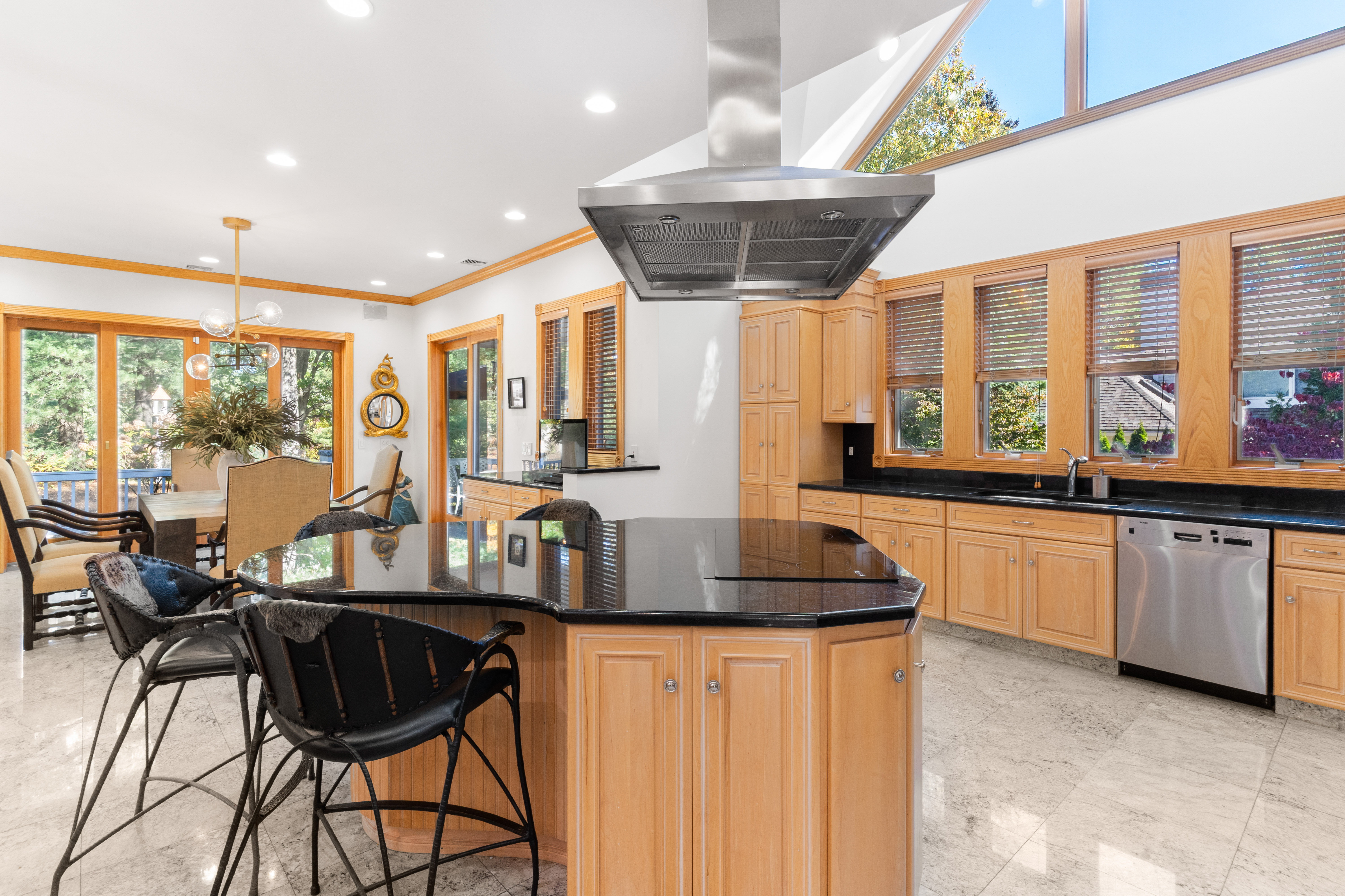  8 Hawk Hill Lane, Ipswich, MA, 01938 - 物件實景