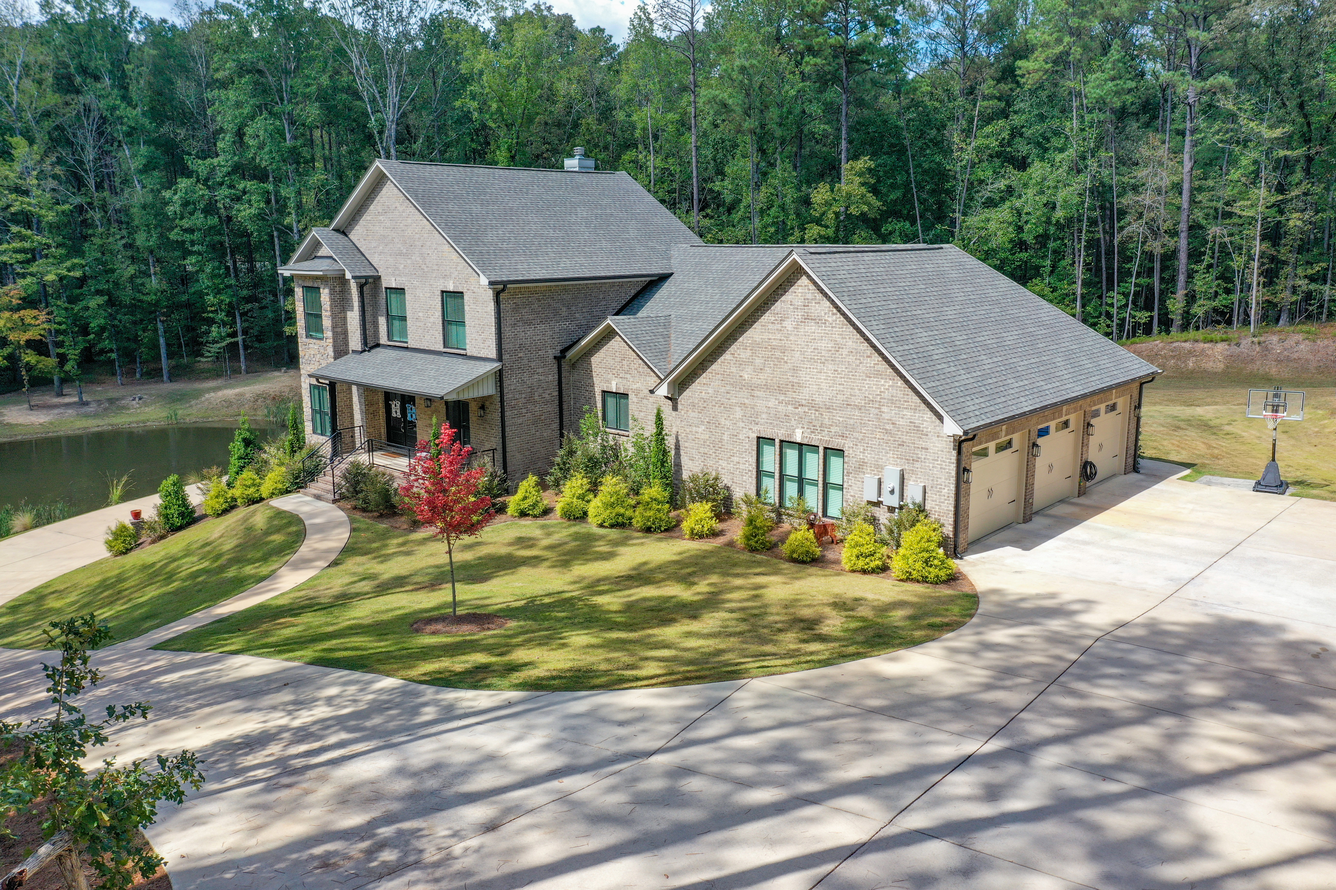 Helena, Alabama, 35080, United States, 5 Bedrooms Bedrooms, ,5 BathroomsBathrooms,Residential,For Sale,1979427