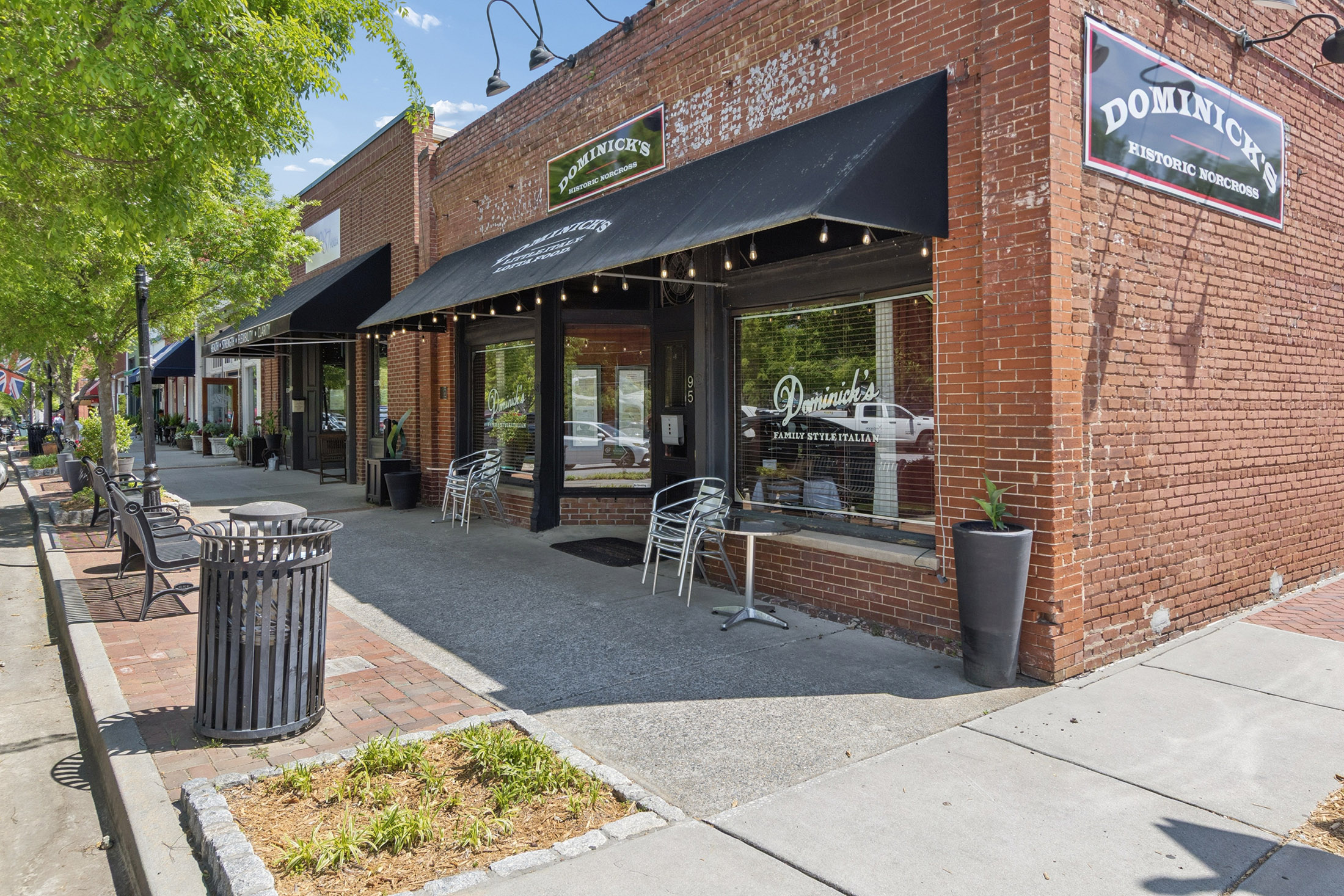  Charming Cape Cod Cottage Style Townhome - 物件實景