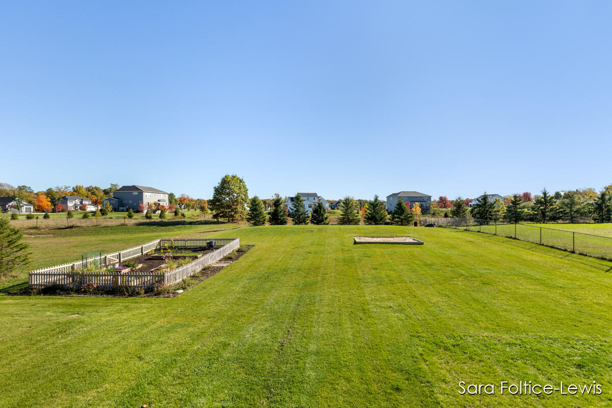 Grand Rapids, Michigan, 49512, United States, 4 Bedrooms Bedrooms, ,4 BathroomsBathrooms,Residential,For Sale,1976019