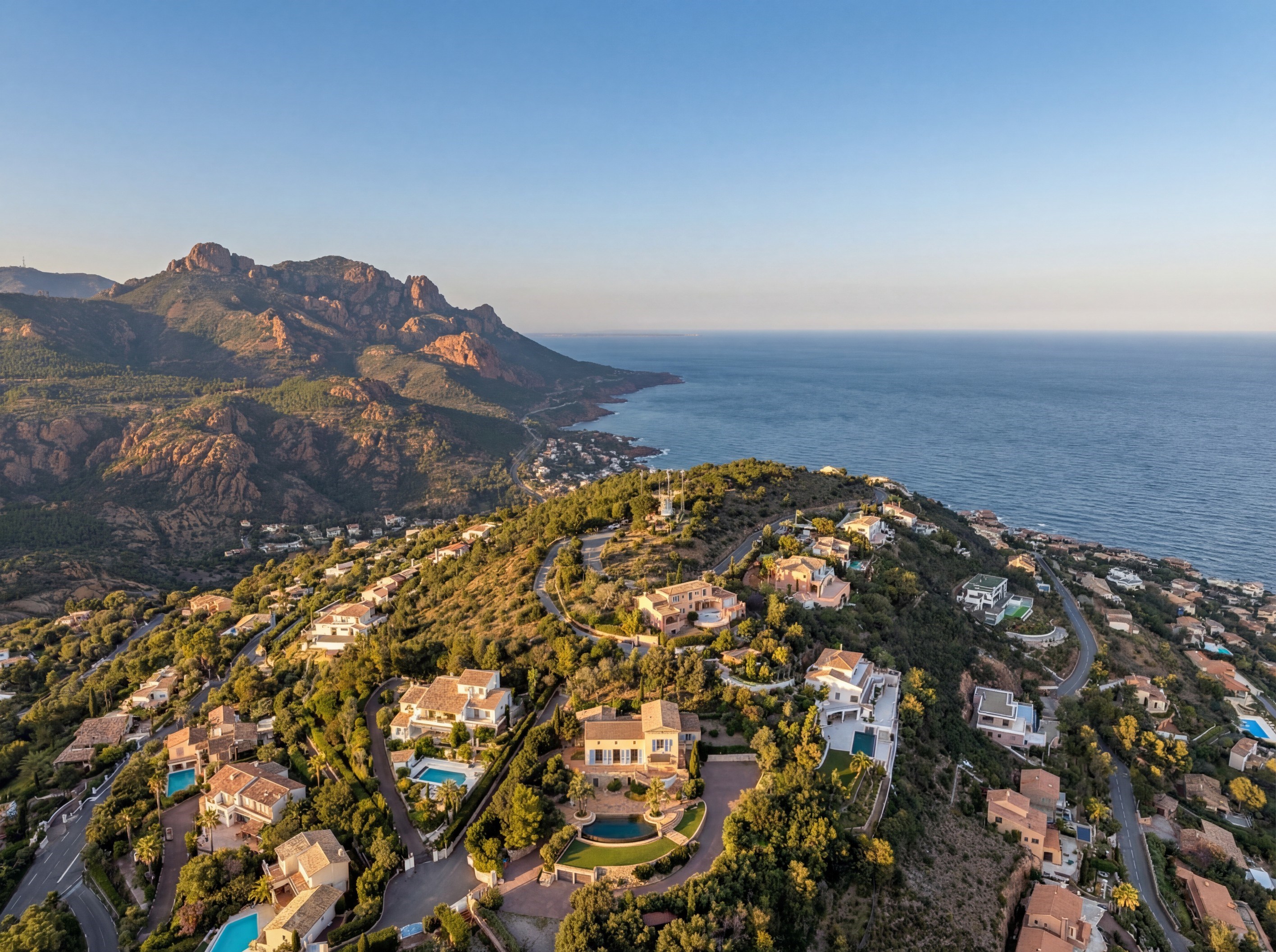  Saint-Raphaël Agay property panoramic sea view land 3100 sqm infinity pool 5 su… - 物件實景