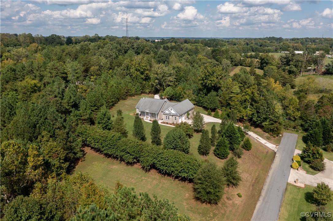 Farmville, Virginia, 23901, United States, 4 Bedrooms Bedrooms, ,5 BathroomsBathrooms,Residential,For Sale,1916348