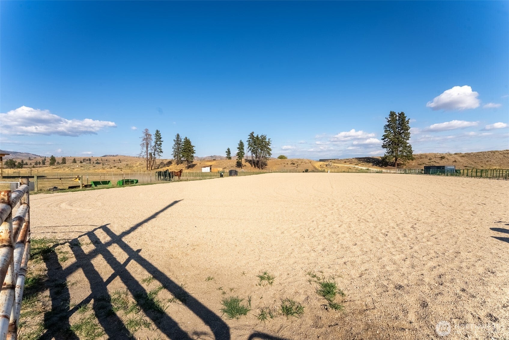 Malott, Washington, 98829, United States, 3 Bedrooms Bedrooms, ,1 BathroomBathrooms,Residential,For Sale,1989338