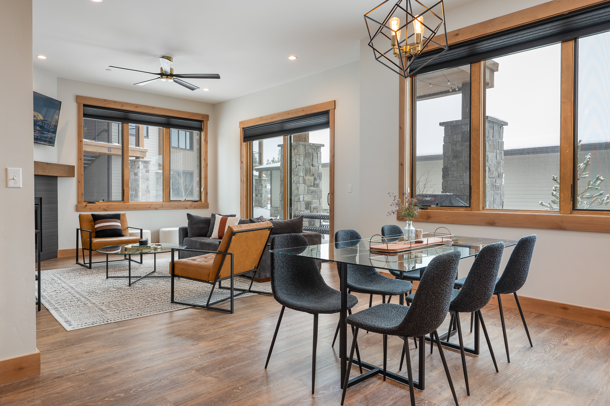  Fully Furnished Luxury Condo in Grand Park - 物件實景