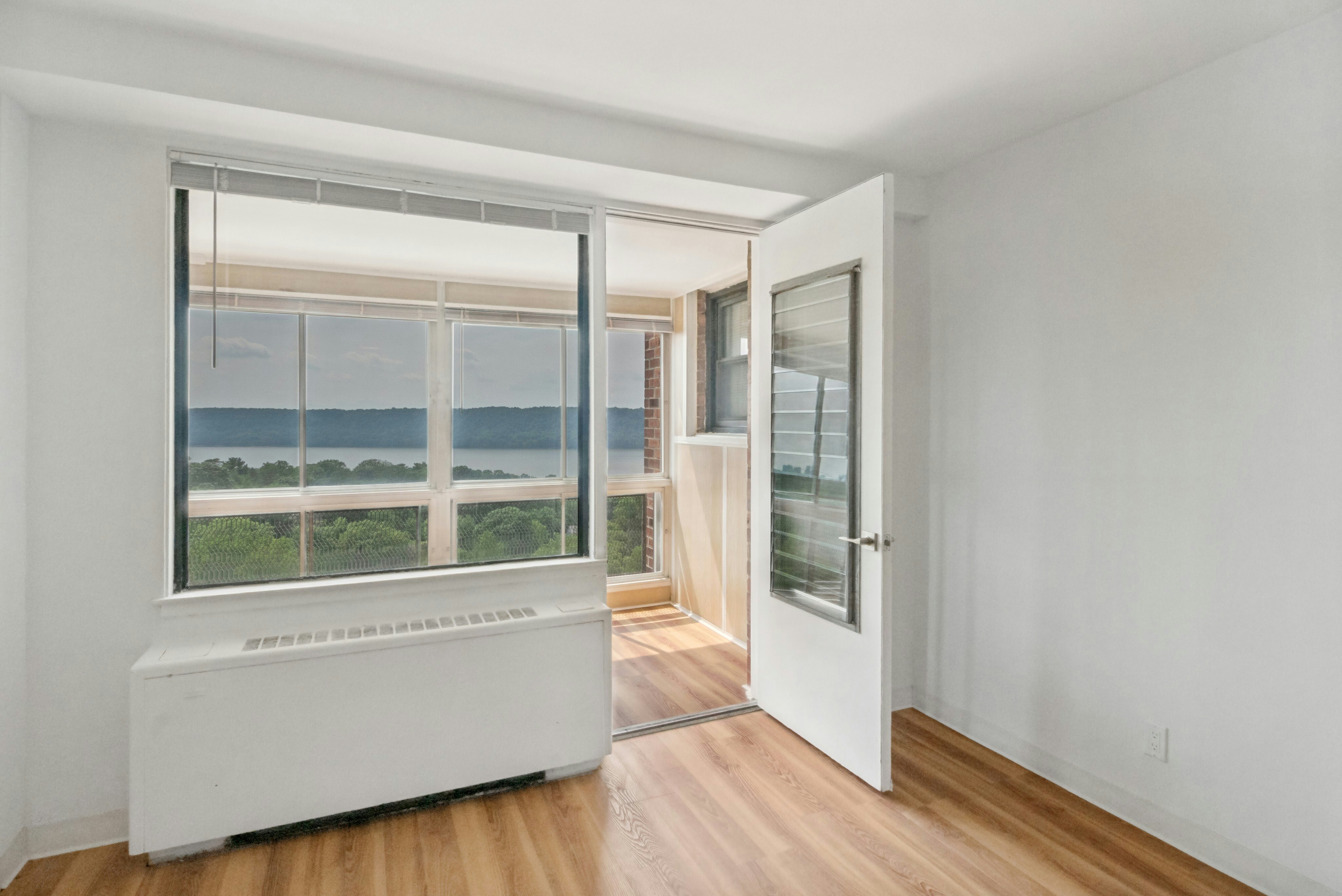  4705 Henry Hudson Parkway, Bronx, NY 10471 - 物件實景