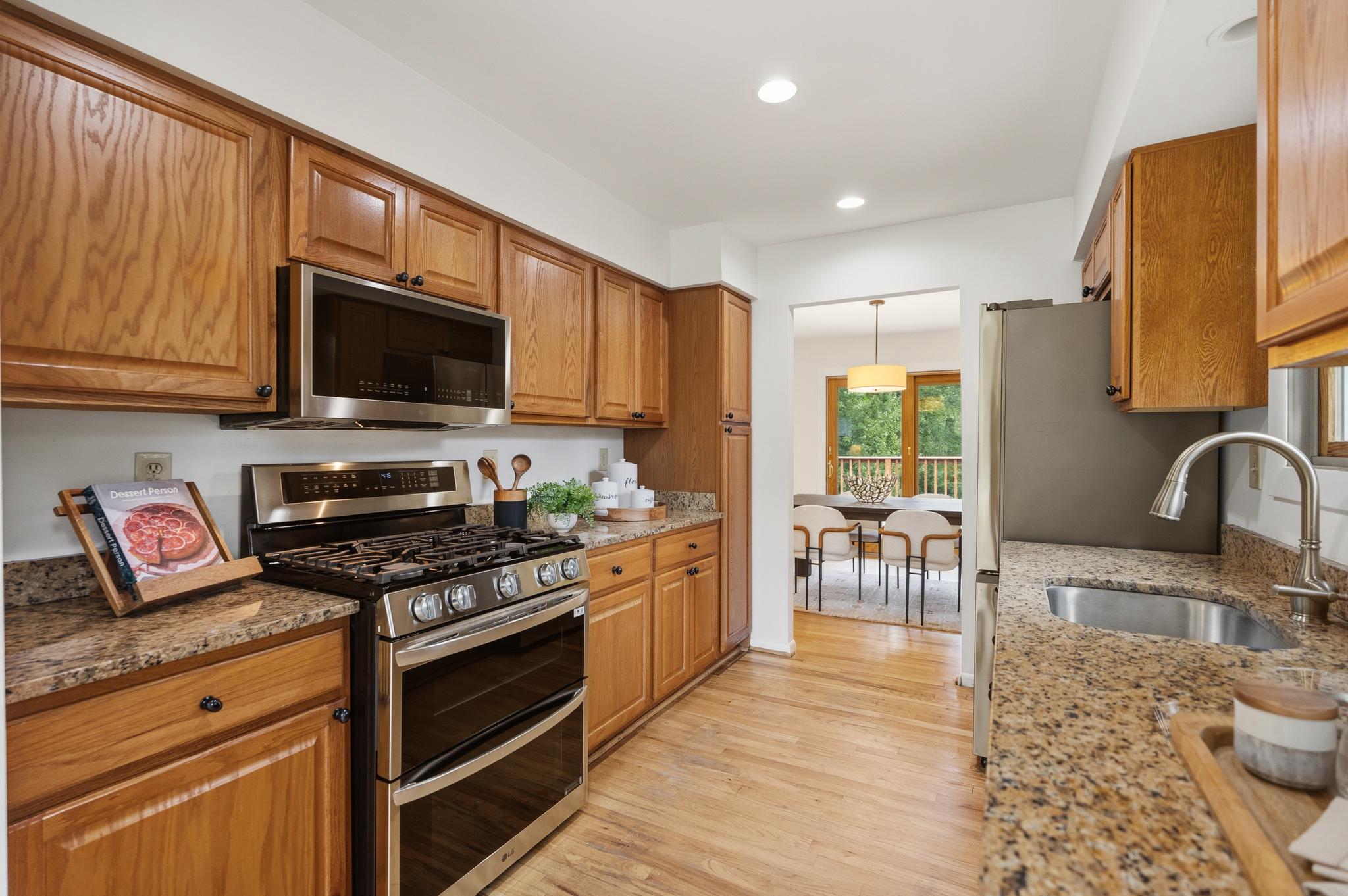  8719 Gateshead Road, Alexandria, VA, 22309 - 物件實景