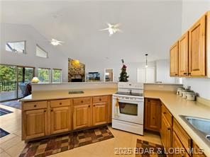 Osage Beach, Missouri, 65065, United States, 3 Bedrooms Bedrooms, ,3 BathroomsBathrooms,Residential,For Sale,1927101