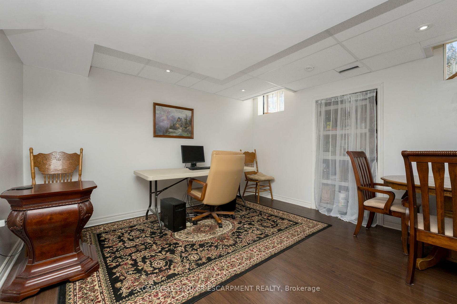 MILTON, Ontario, L9T 5K1, CA, 3 Bedrooms Bedrooms, ,Residential,For Sale,1849827
