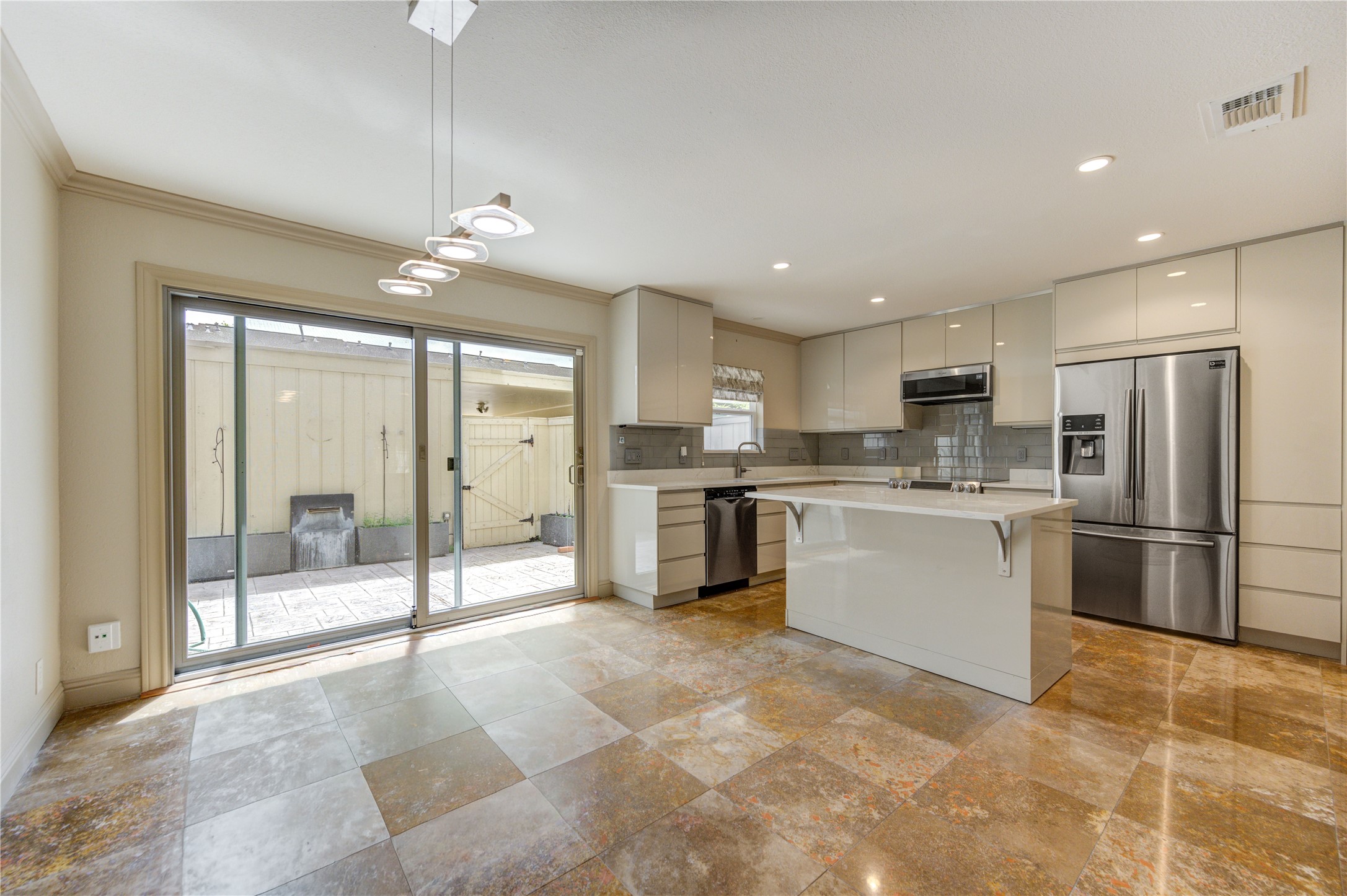  6337 Briar Rose Drive #145 - 物件實景