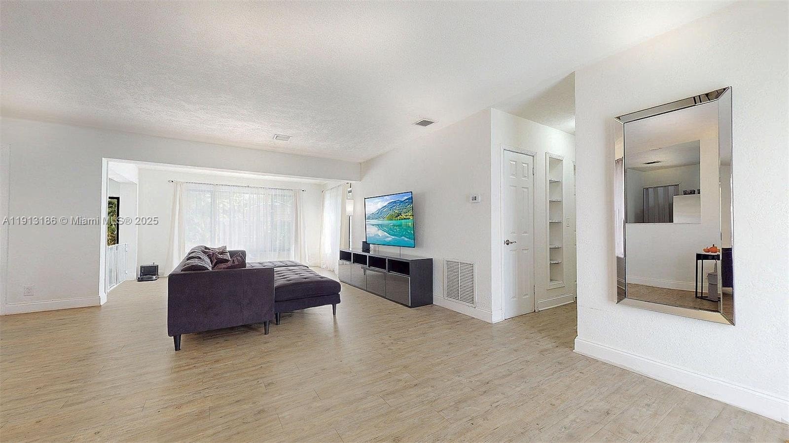 Fort Lauderdale, Florida, 33312, United States, 3 Bedrooms Bedrooms, ,2 BathroomsBathrooms,Residential,For Sale,1996481