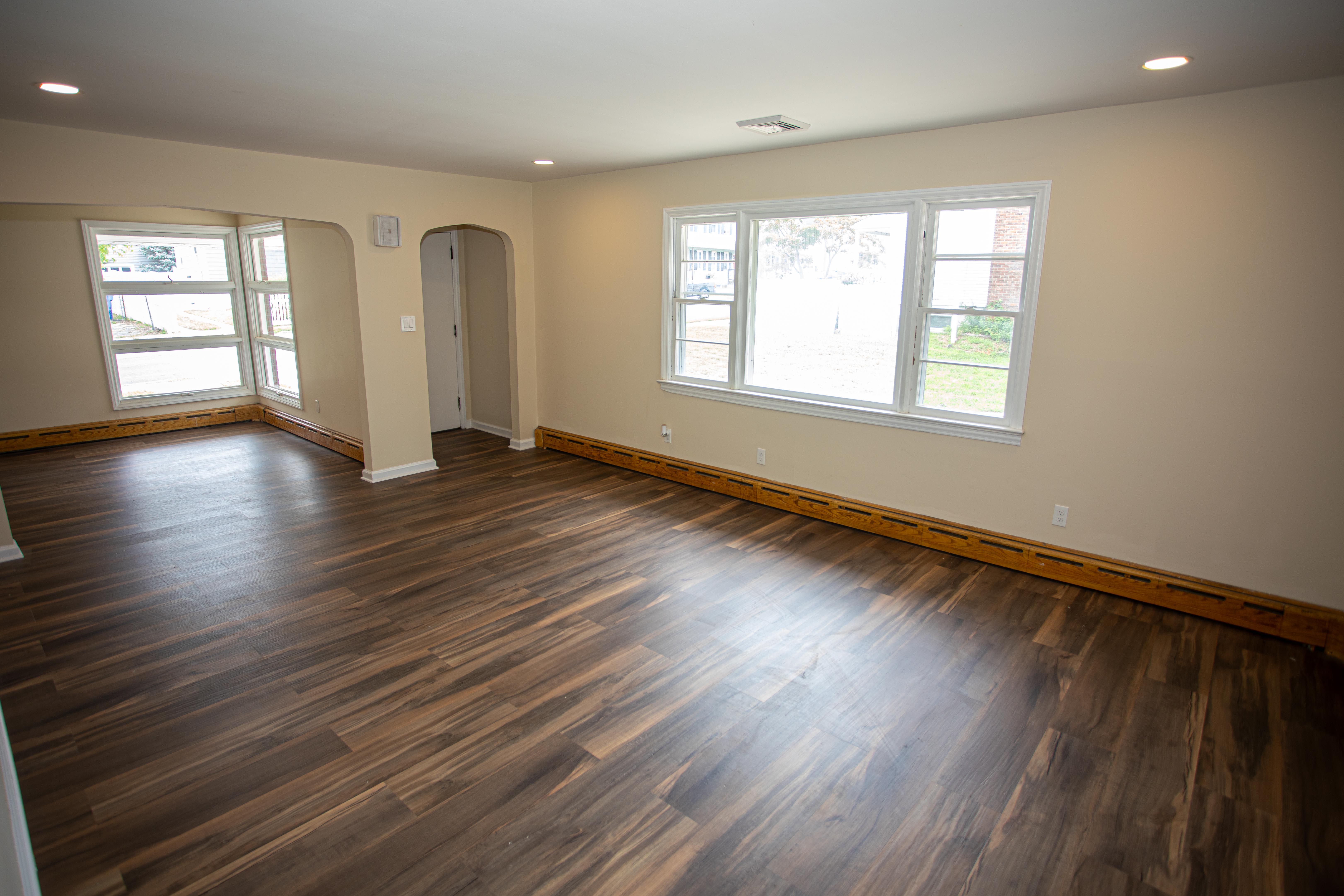 1220 - South Amboy, New Jersey, 08879, United States, 3 Bedrooms Bedrooms, ,2 BathroomsBathrooms,Residential,For Sale,1983627