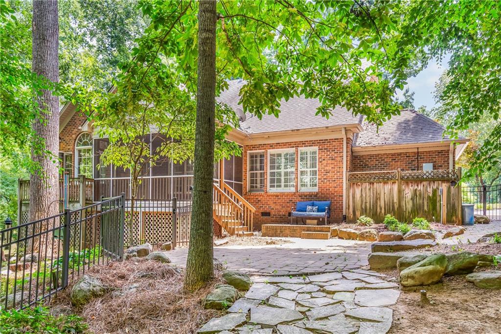 Stokesdale, North Carolina, 27357, United States, 3 Bedrooms Bedrooms, ,3 BathroomsBathrooms,Residential,For Sale,1876526